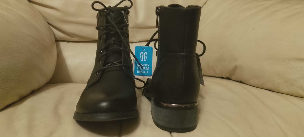 Ghete/39/Merry Scott