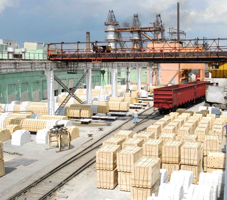 Кирпич силикатный желтый