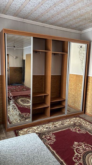 Продам шкаф-купе