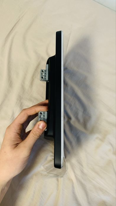 Vand tableta digitala pentru BMW