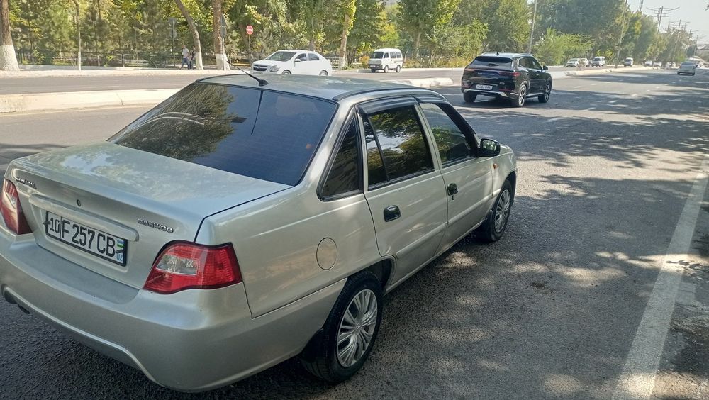 Нехиа 2 донс 2009йил  4000$