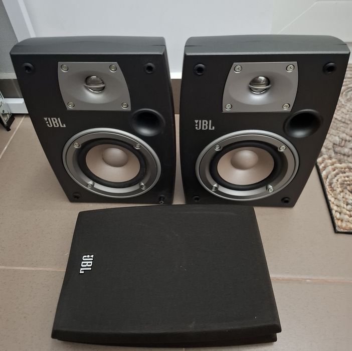 Subwoofer  Magnat Omega 250 si Boxe Jbl Northridge N24/