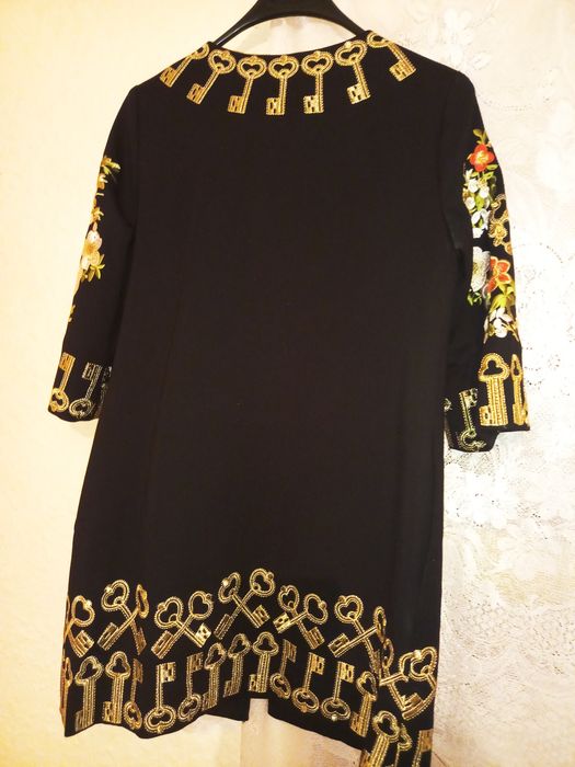 Вышивкали костюмчик