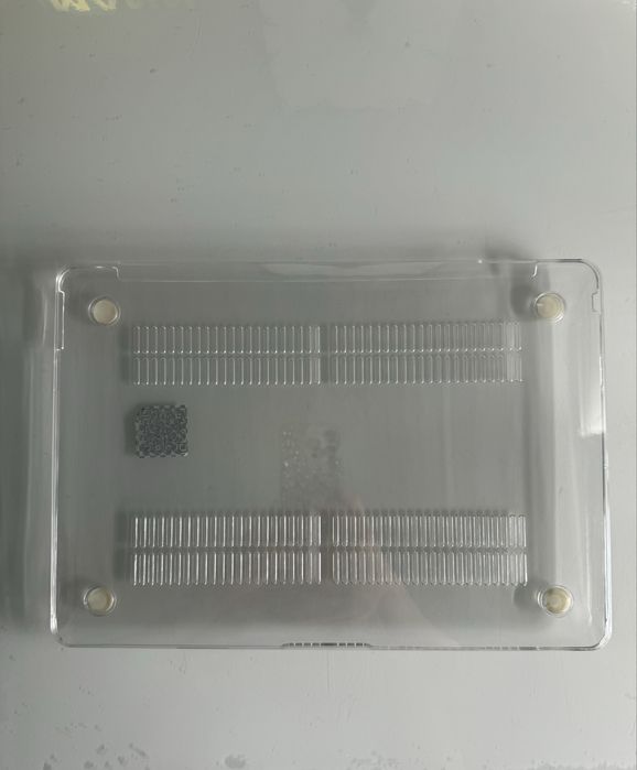 Чехол на MakBook Air M1