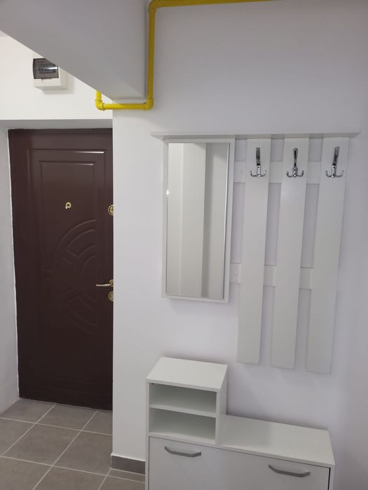 Proprietar Închiriez apartament