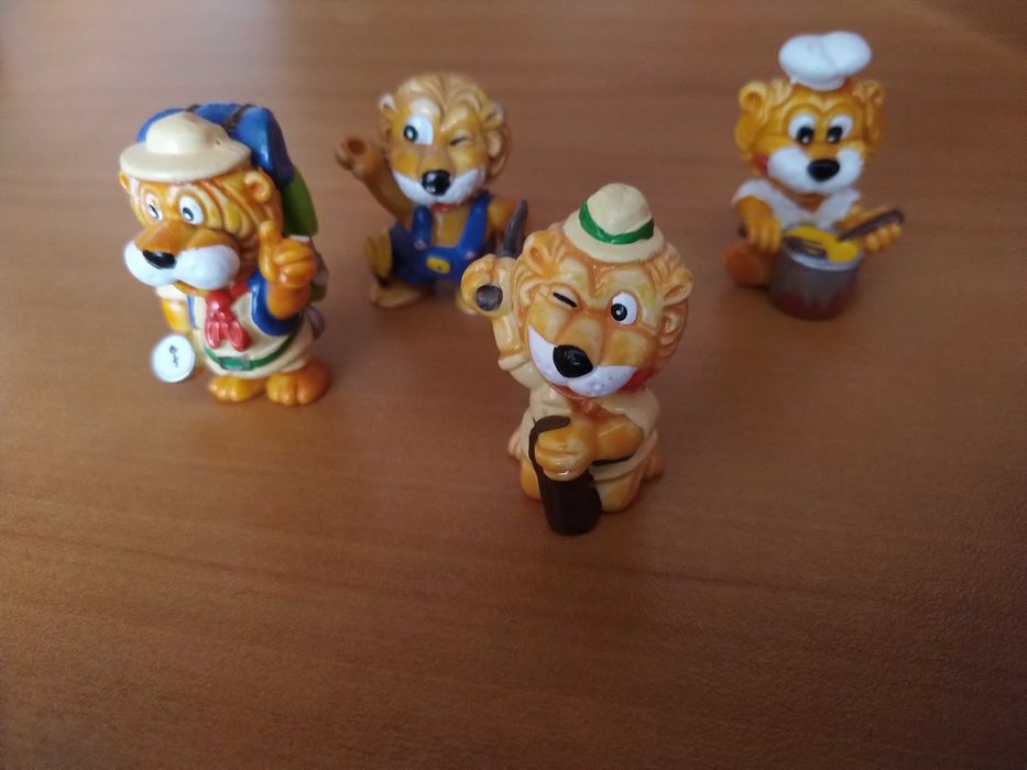 Играчки киндер/kinder/от шоколад яйце лъвчета колекция