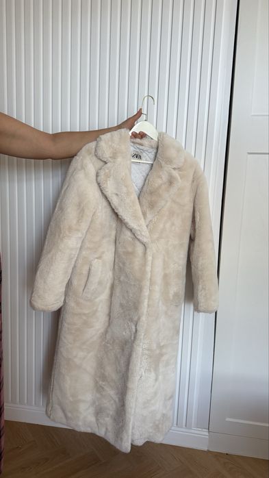 Искуственная шуба от zara