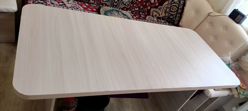 Стол кухонный 151×70 см.