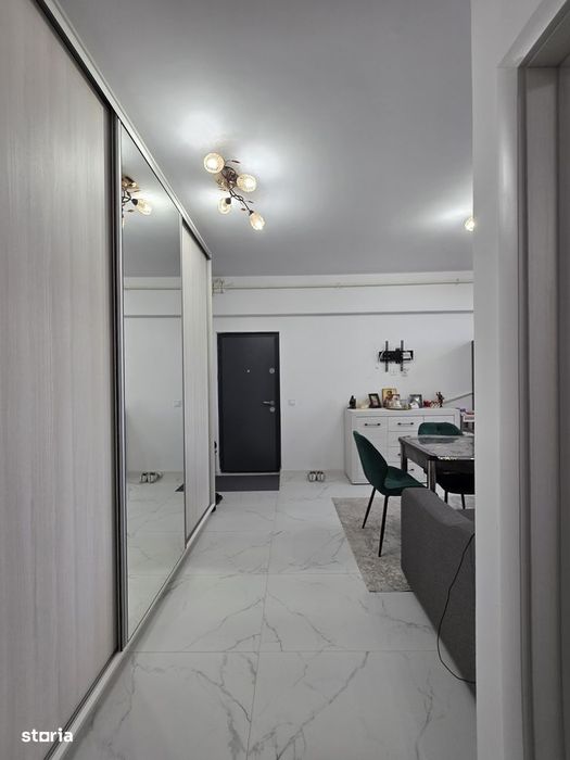 Apartament in bloc nou,mobilat, parcare proprie.