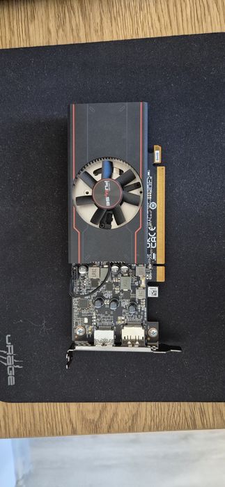 Placa video Radeon RX 6400, low profile
