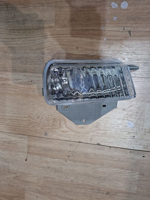 Халоген transporter T4