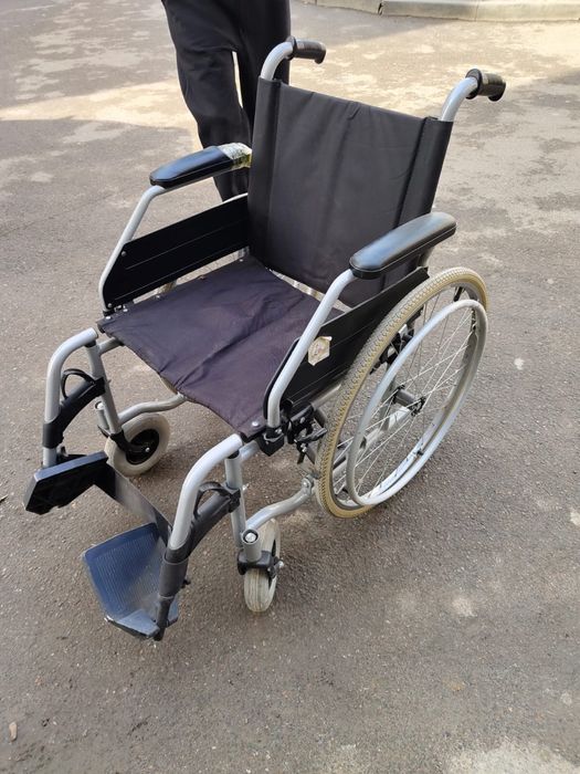 Инвалидная каляска б/у 45000тг
