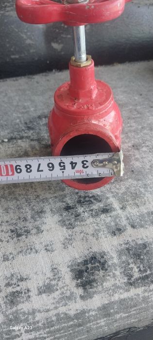 Продаю краны водяные пивные