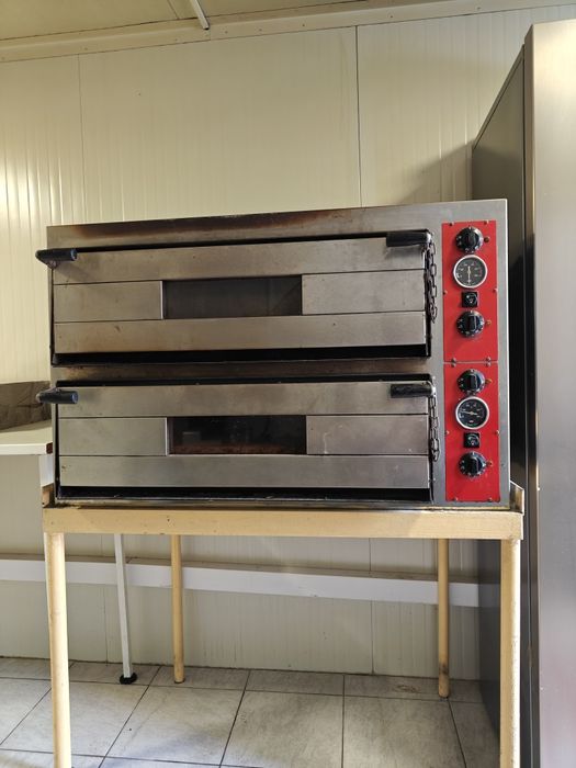 Cuptor pizza second-hand