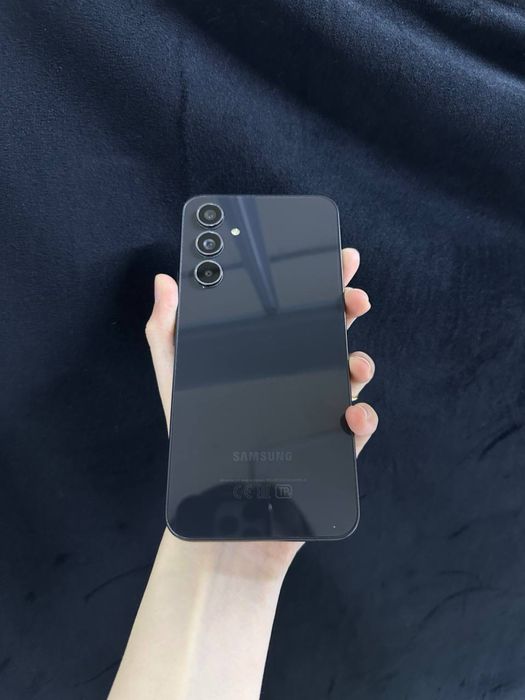 Samsung А54 5G.