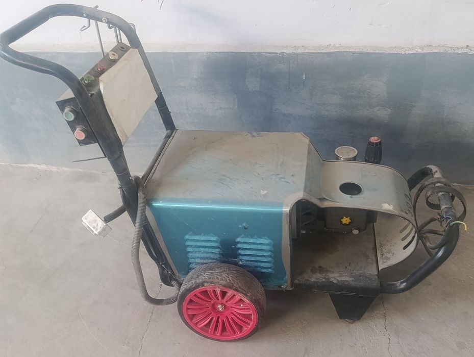 Туретский Карчер