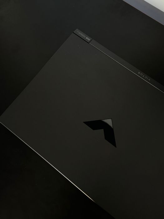 HP Victus 15 RTX 3050 ОЗУ 16 гб SSD512