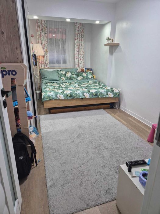 Apartament 2 camere + curte proprie Salaj, Rahova