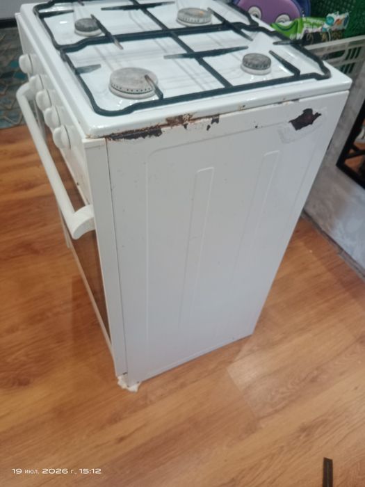 Продам газовую плиту