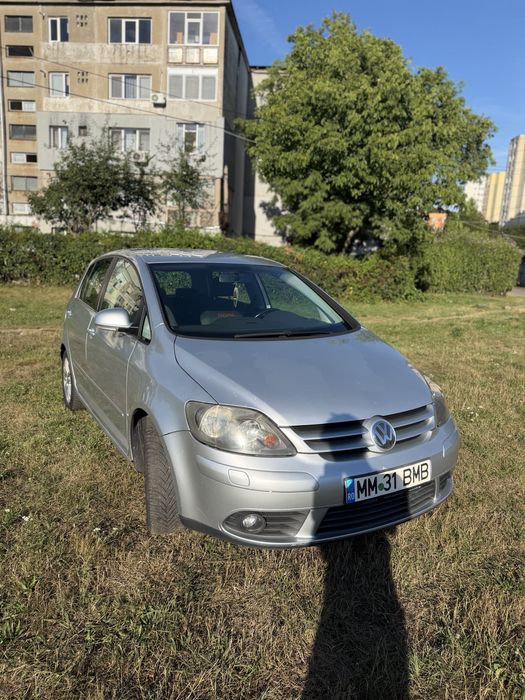 Volkswagen Golf Plus 1.6 MPI 102 CP | Benzină | 2006