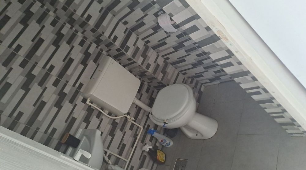 Închiriez Garsonieră zona targu Veterani