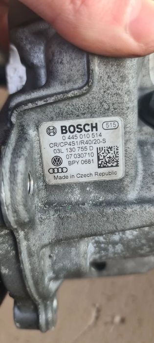 pompa de injecție  03l130755d pompa de inalte 2.0 diesel vw , seat,