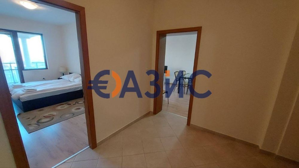 Продава се Тристаен апартамент в Обзор - 100 кв.м за 536 €/кв.м - Снимка #4