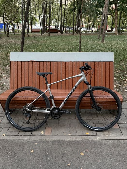 Велосипед Giant Roam 3 - 2026