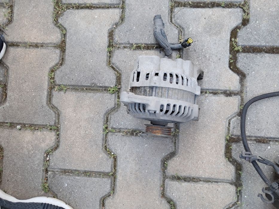 Алтернатор за Дачия логан