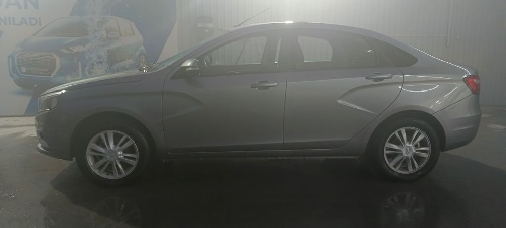 Lada Vesta Плутония