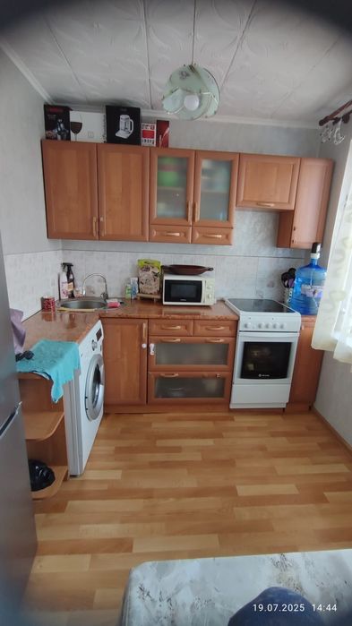 Продам 1к в 19 мкр 8/9