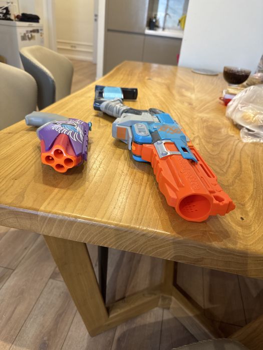 Nerf пистолет и дробовик