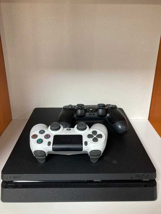 Consola Sony PlayStation 4 Slim 500 GB - Cod 127027