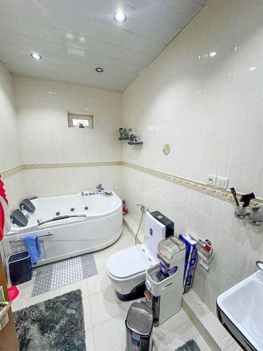 ПРОДАЕТСЯ ДОМ Угловой на ул.Циолковского 4,1 Соток 6 Комната