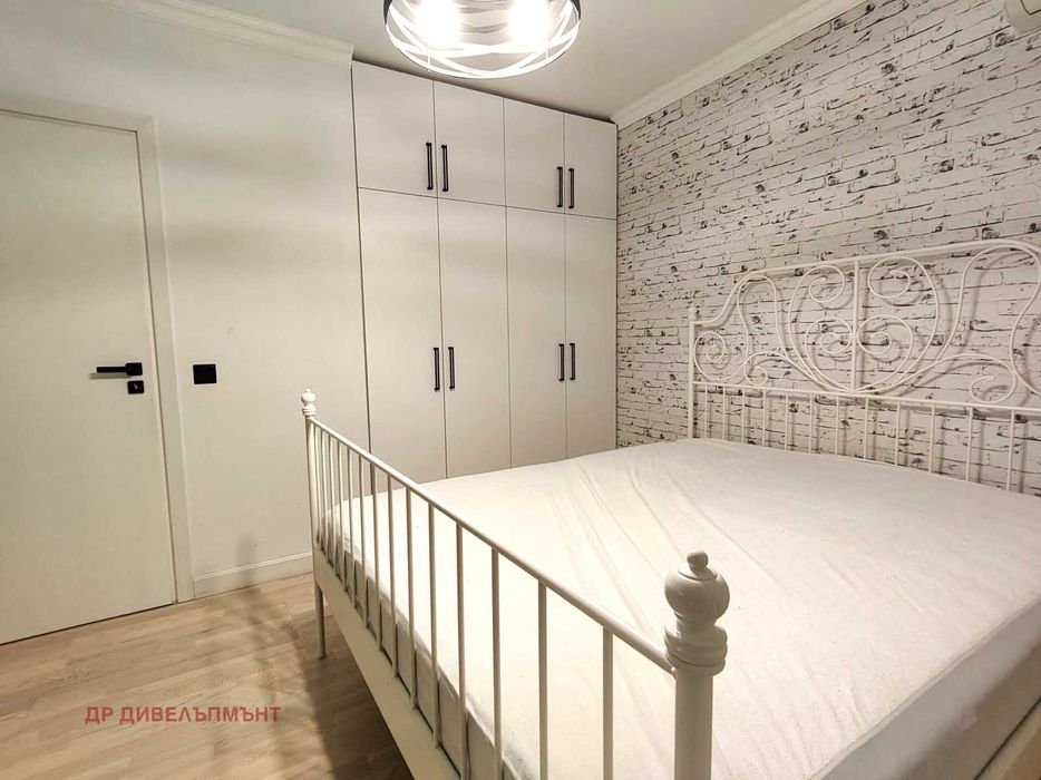 Дава се под наем Тристаен апартамент в София, Драгалевци - 115 кв.м за 896.58 € - Снимка #5