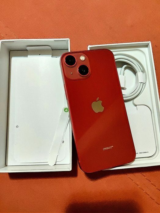 iPhone 13 Mini . Памет 256 GB. В ГАРАНЦИЯ до 23.11.2027 г