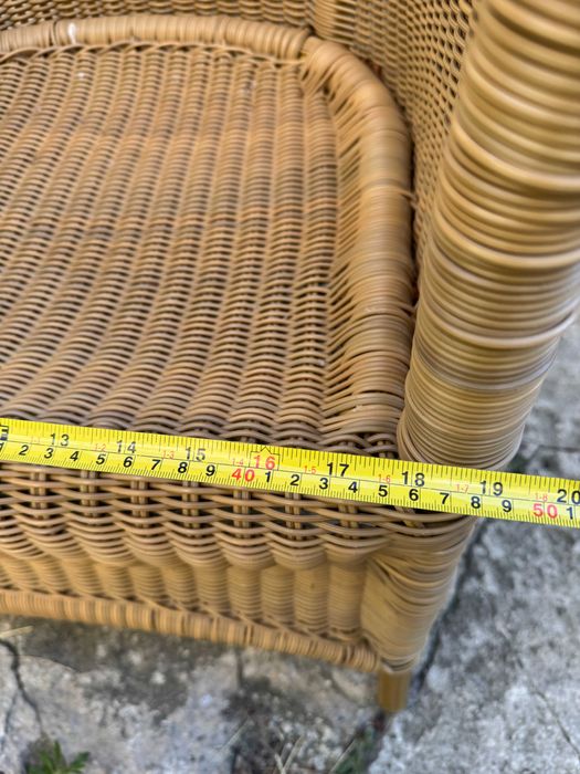 Ратанов     стол