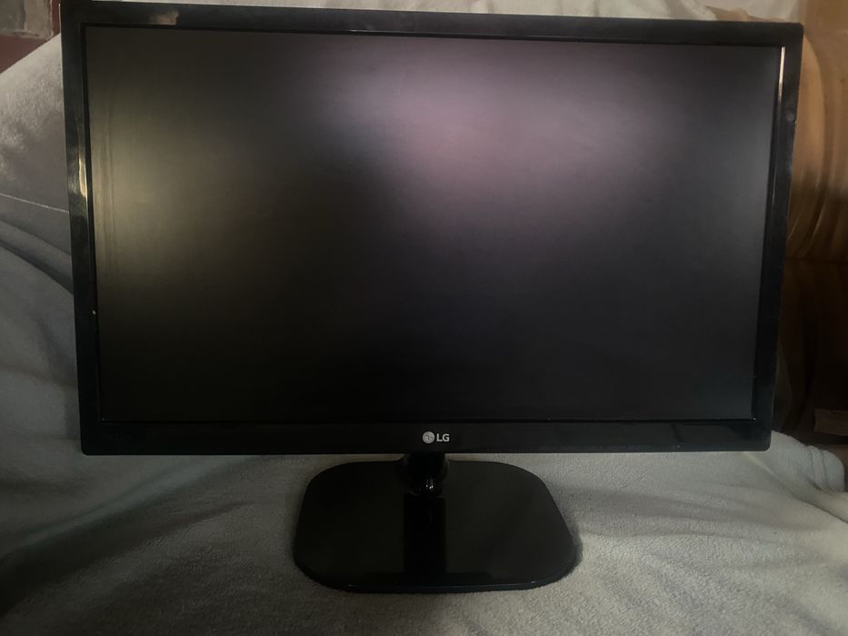 Vand Monitor LG Led