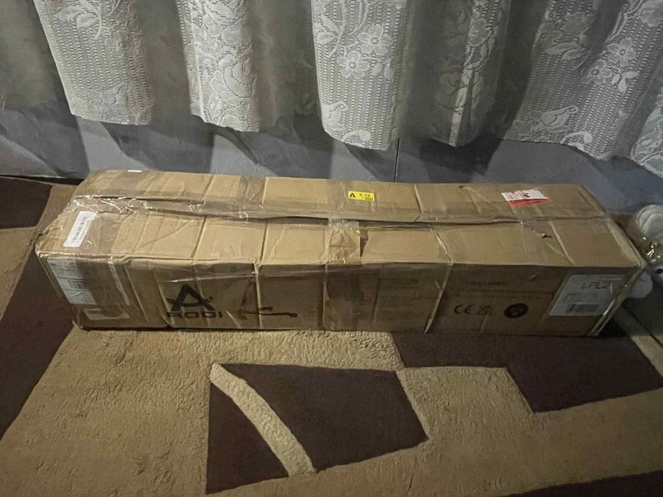 Vând trotinetă pliabila cu 3 roti AOODIL,Negru,6Y+