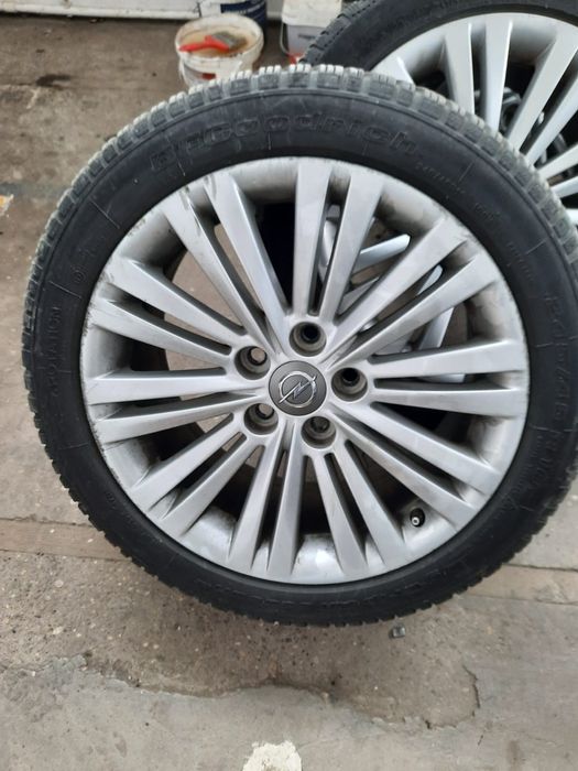 De vânzare anvelope