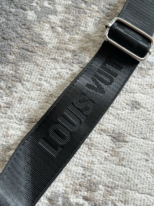 Louis Vuitton чанта