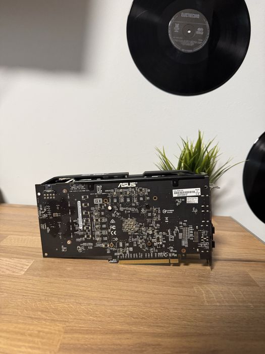 Placa video RX580 Asus Dual 8gb