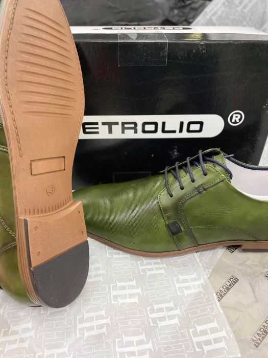 Намалени 59.99.лв.-мъжки обувки PETROLIO