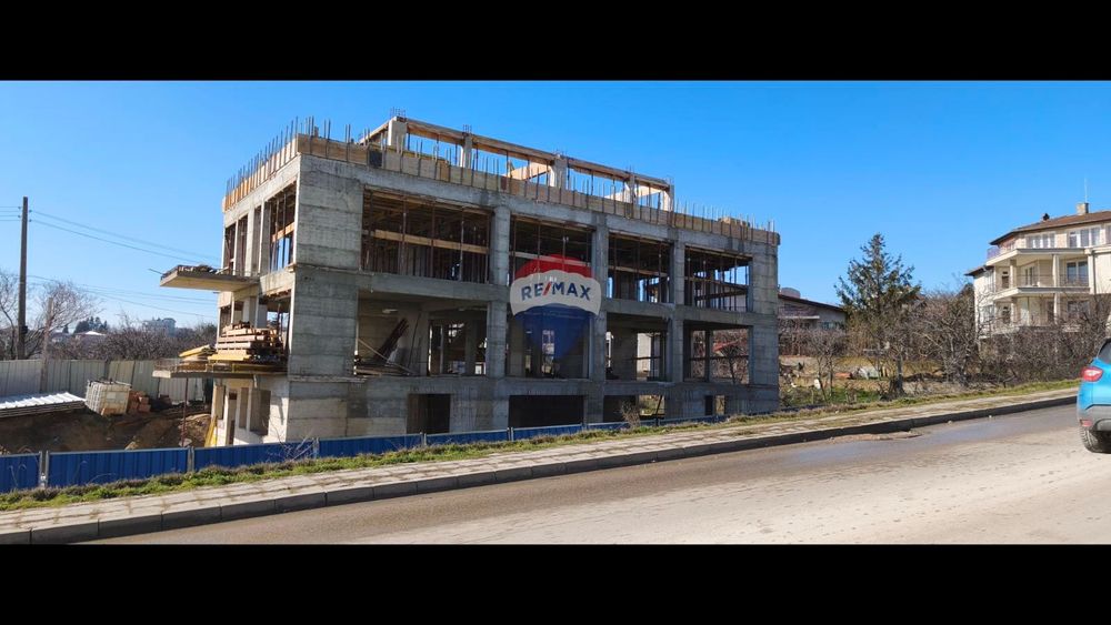 Продава се Двустаен апартамент в Варна, м-т Траката - 84 кв.м за 973 €/кв.м - Снимка #4