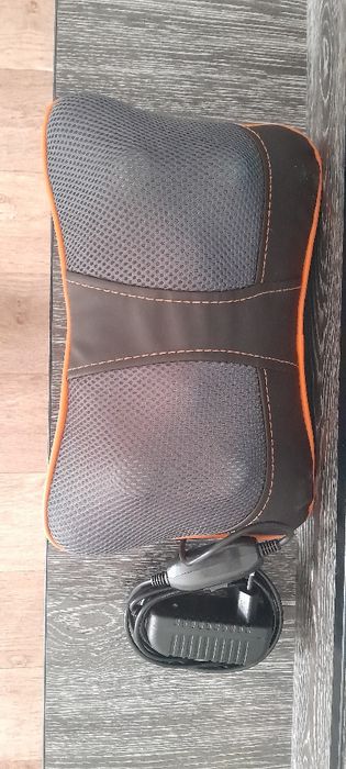 Массажная подушка