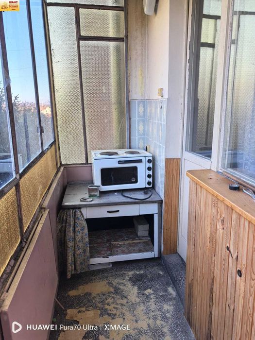 Продава се Двустаен апартамент в Плевен, Сторгозия - 64 кв.м за 1093 €/кв.м - Снимка #9