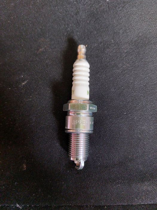 Продаётся Свеча зажигания NGK 6278 BP6EY для Matiza, Damasa