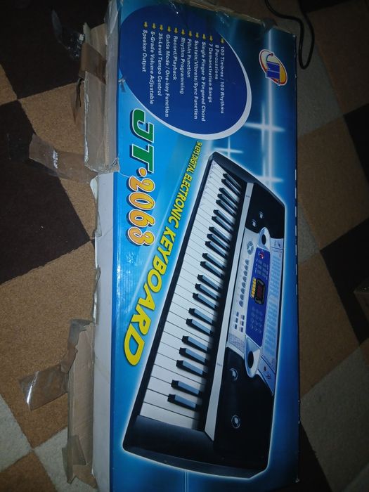 Claviatură electronică digitală JT2063