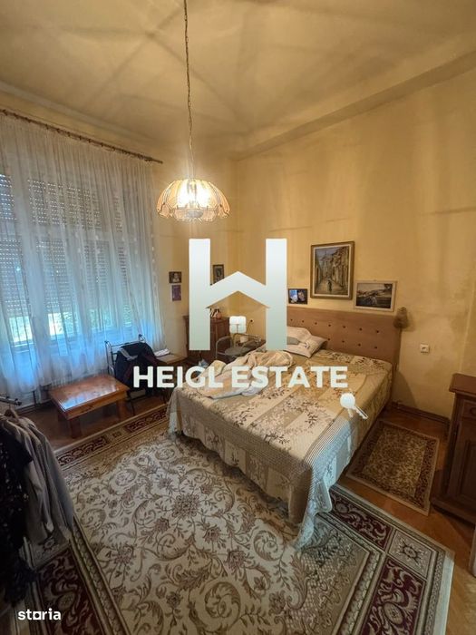 Apartament cu 4 camere + boxa 45 mp vânzare in Piață Victoriei, Ultrac