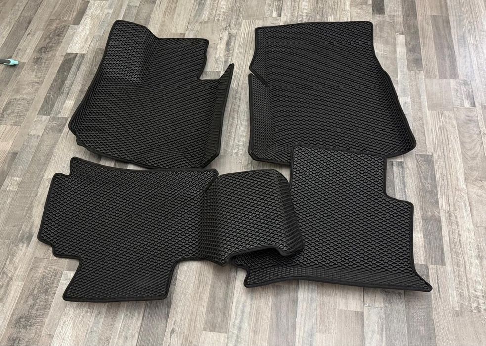 Коврики для авто.